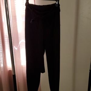 Black ankle length Knit Pant